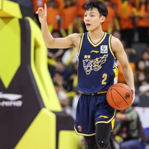 开云科技-0分+0分+4分！广东王牌后卫第二阶段越打越差，杜锋真是高估他了