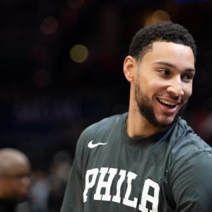 西蒙斯肥皂剧仍在继续 新赛季留队可能性增大？