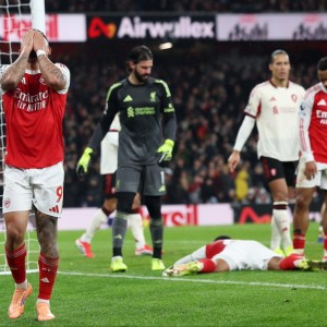 开云中国区-机会真来了！枪手赢得丑陋，曼城平得憋屈，7分在手，冠军在望